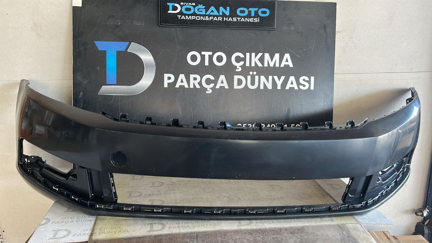 VOLKSWAGEN PASSAT B7 �N TAMPON 2011-2014 YEN� SIFIR